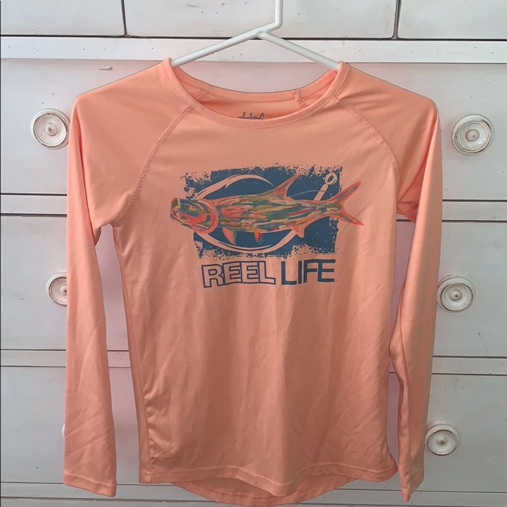 2 polyester long sleeve shirts.